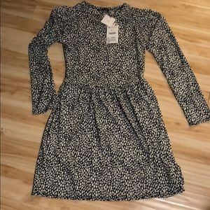 Zara dress nwt with latest trend puff sleeves